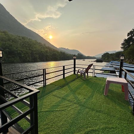 Phu Naphat Resort Tha Kradan Extérieur photo